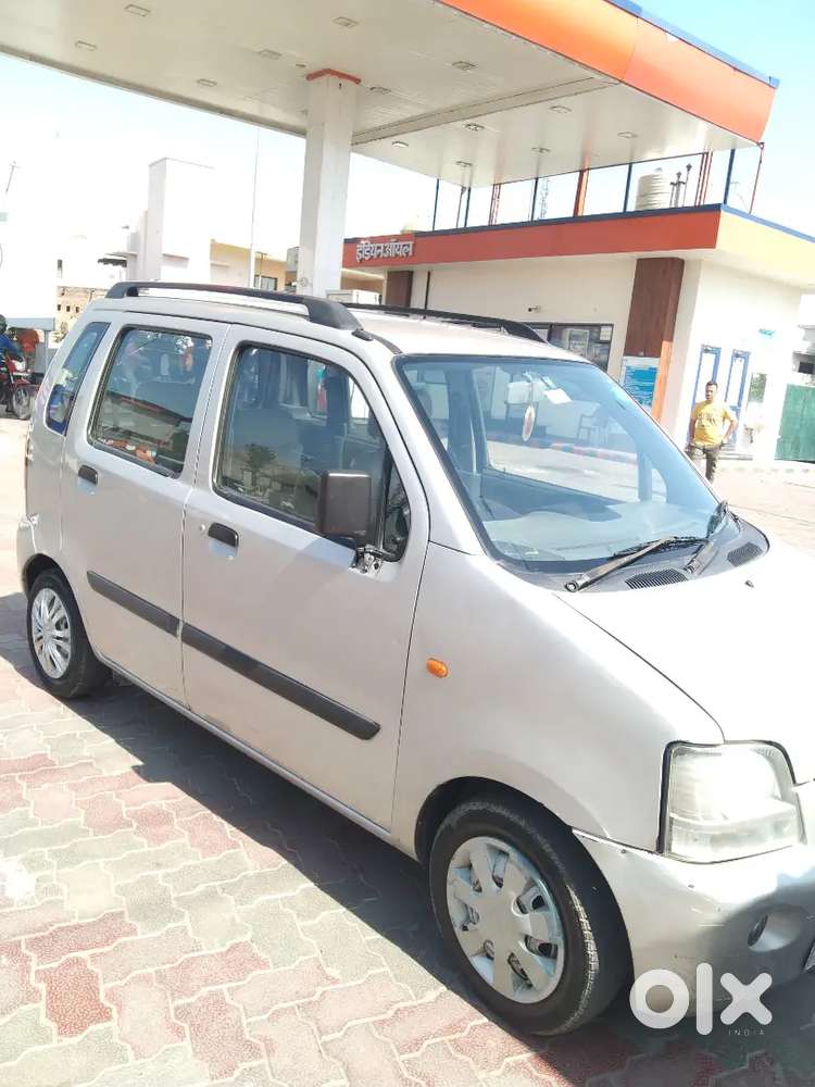 Maruti Suzuki Wagon R 2006  Center Locking  Music System