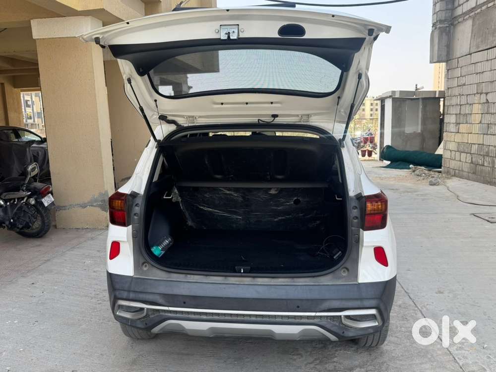 Kia Seltos 2021 Petrol 31785 Km Driven