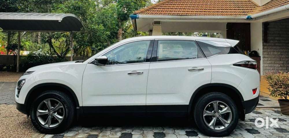 1,00,000 Service Done