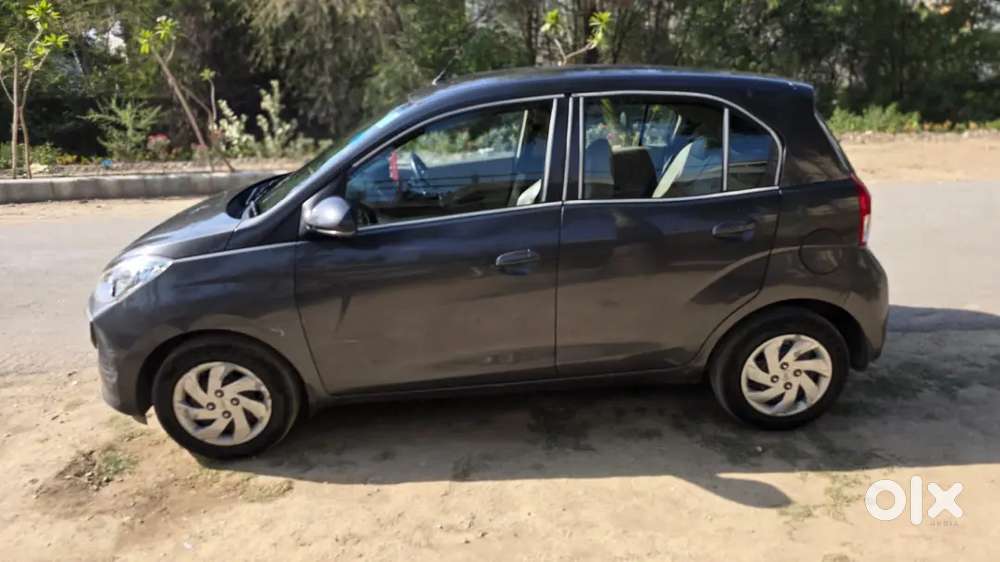 Hyundai New Santro 2022 Petrol 92500 Km Driven