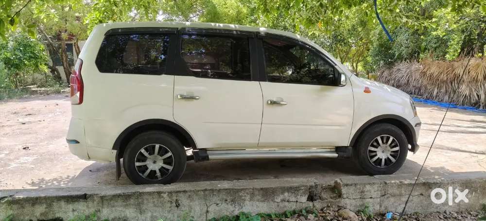 Mahindra Xylo 2012 Variant