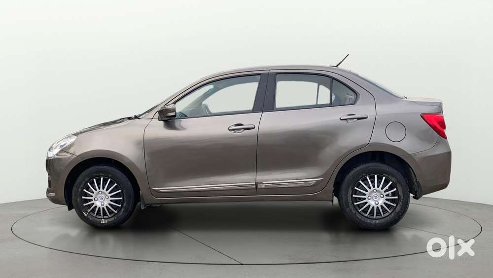 Maruti Suzuki Swift Dzire Amt Vxi, 2019, Petrol