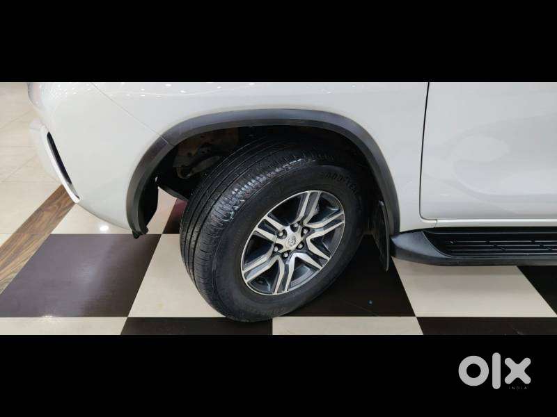 Toyota Fortuner 4x2 At 2.8 Diesel, 2019, Diesel