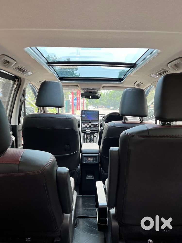 Toyota Innova Hycross 2.0 Zx (o) Hybrid 7 Str, 2026, Diesel