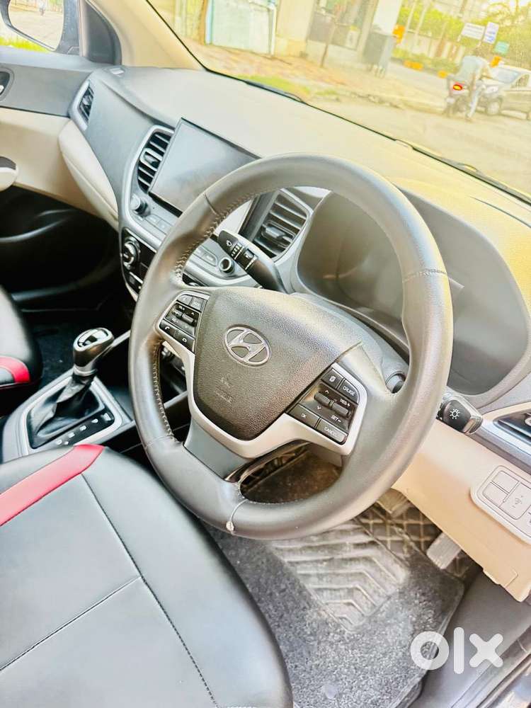 Hyundai Verna Sx(o) Petrol At, 2022, Petrol