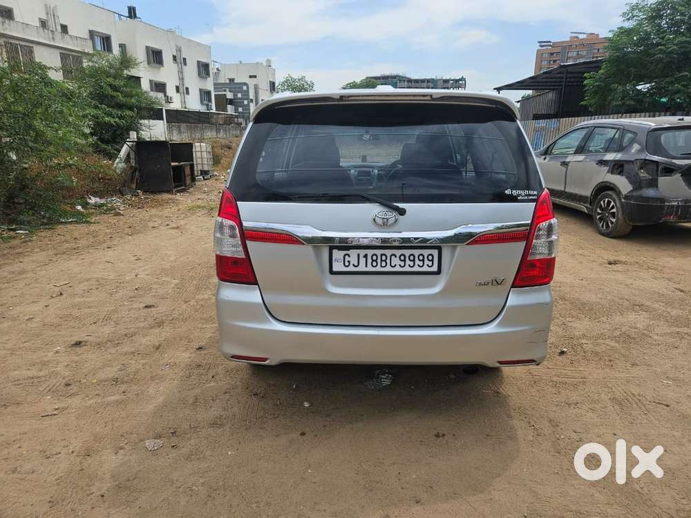 Toyota Innova 2.0 V 2013 Diesel