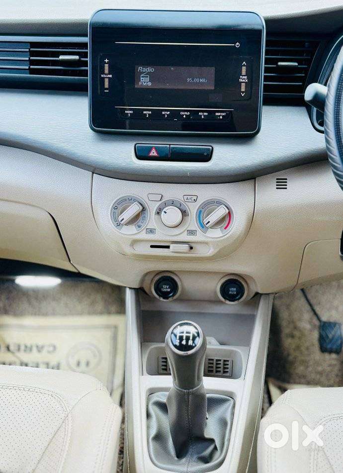 Maruti Suzuki Ertiga 2022-2023 Vxi Cng, 2022, Petrol