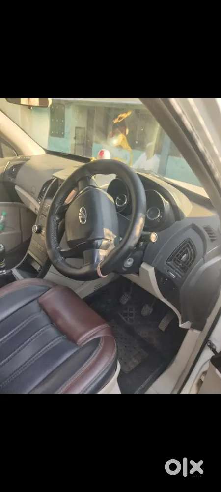 Mahindra Xuv500 2018 Diesel 105000 Km Driven