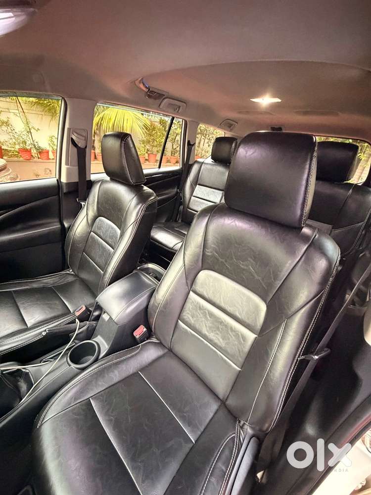 Toyota Innova Crysta 2017 V Diesel Manual