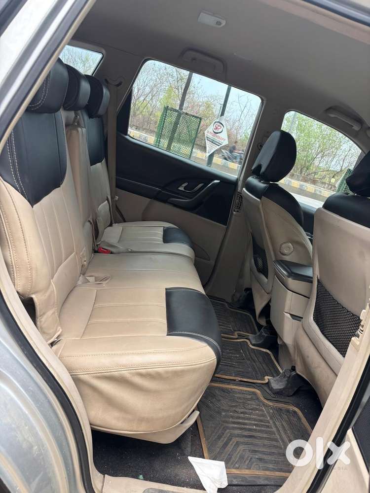 Mahindra Xuv500 W6 2wd, 2016, Diesel