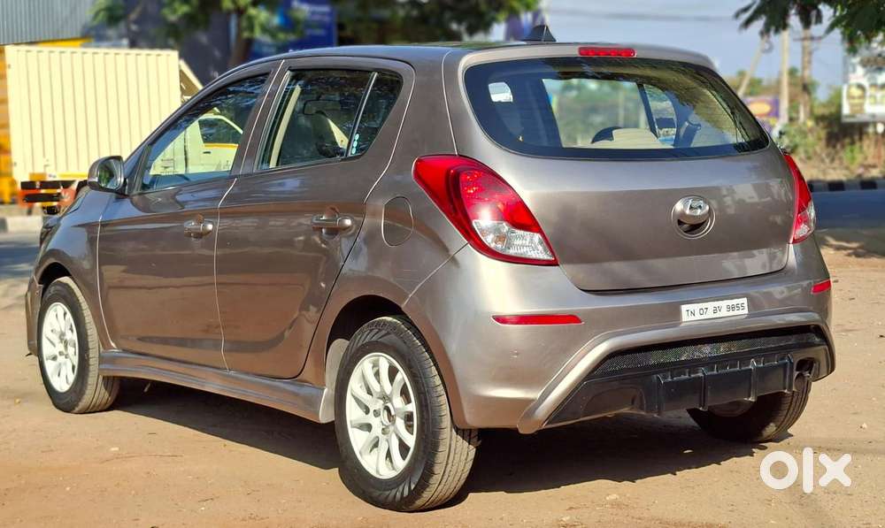 Hyundai I20 Sportz 1.2 Bs-iv, 2013, Petrol