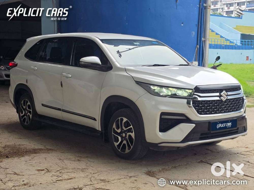 Maruti Suzuki Invicto Zeta Plus 8str, 2023, Petrol