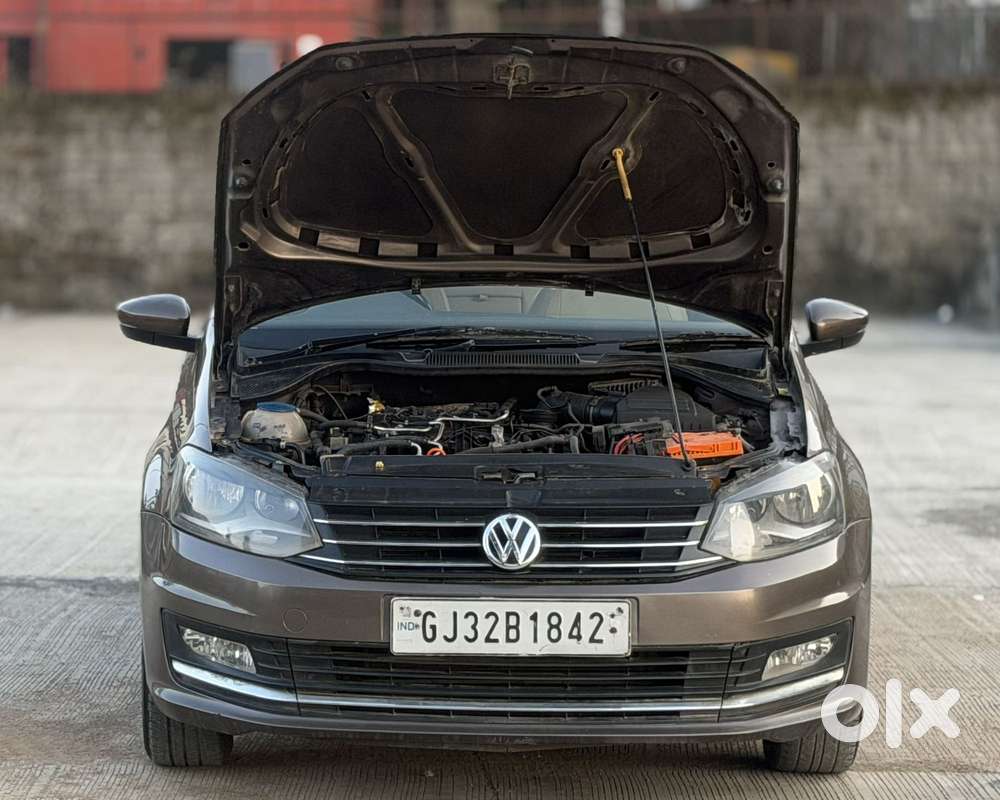 Volkswagen Vento 1.5 Highline Plus At 16 Alloy, 2016, Diesel