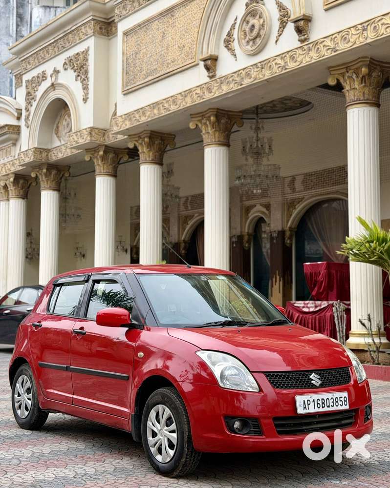 Maruti Suzuki Swift Vxi Abs Bsiv, 2009, Petrol