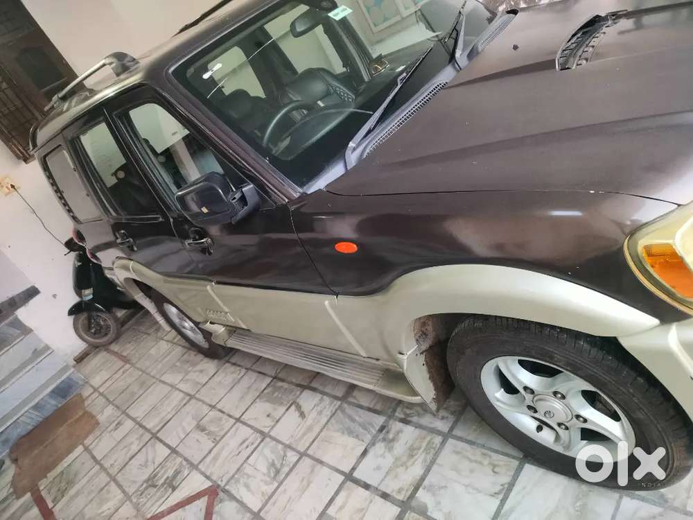 Mahindra Scorpio Classic 2010