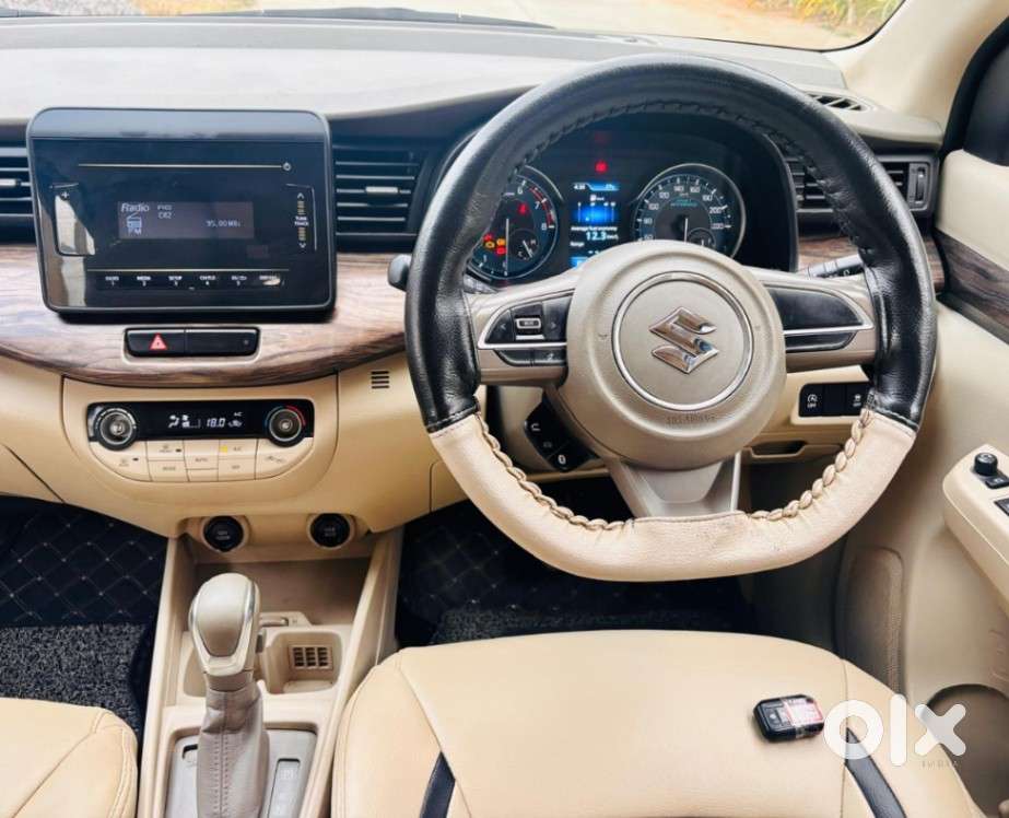 Maruti Suzuki Ertiga Zxi At Petrol, 2019, Petrol