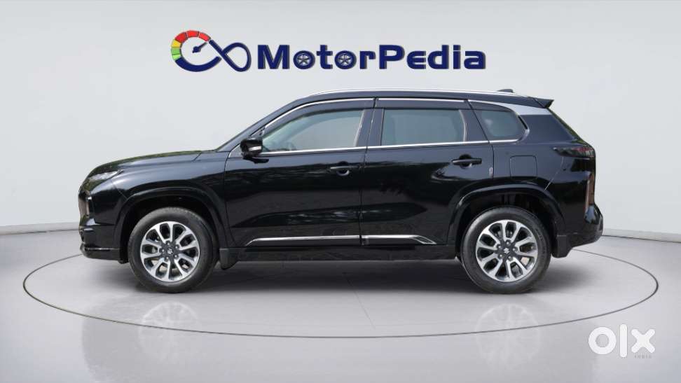 Maruti Suzuki Grand Vitara 1.5 Alpha Plus Intelligent Hybrid Ecvt, 2..
