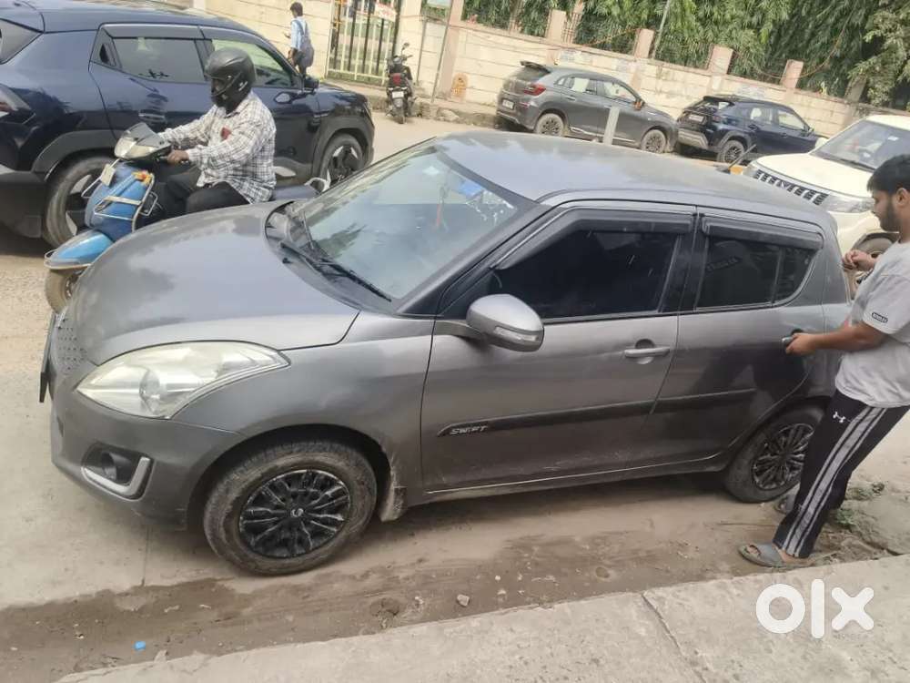 Maruti Suzuki Swift 2017 Cng & Hybrids 50000 Km Driven