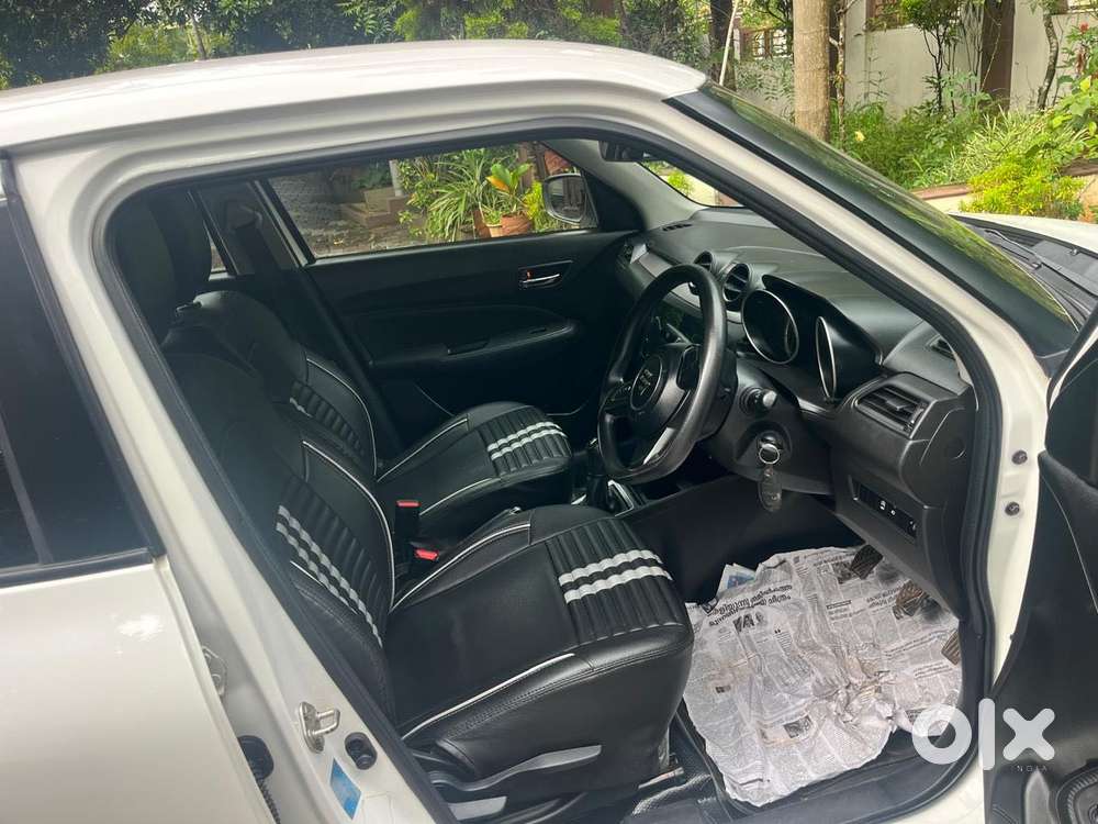 Maruti Suzuki Swift Vxi + Manual, 2021, Petrol