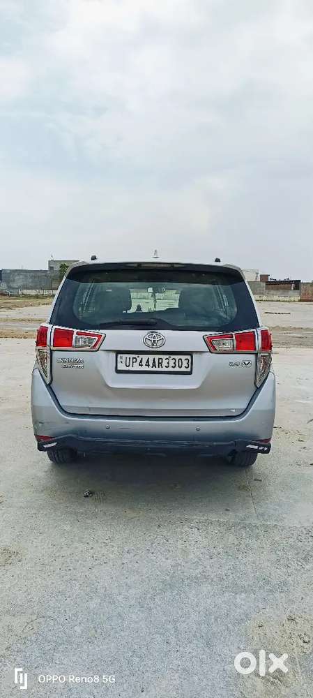 Toyota Innova Crysta 2018 Variant