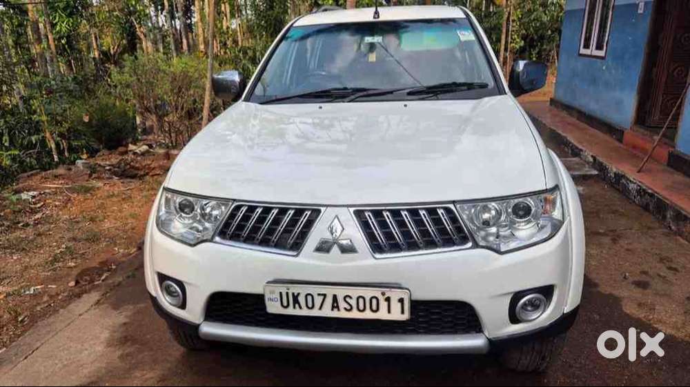 Mitsubishi Pajero Sport 2012 4x4 Company Owned Mint