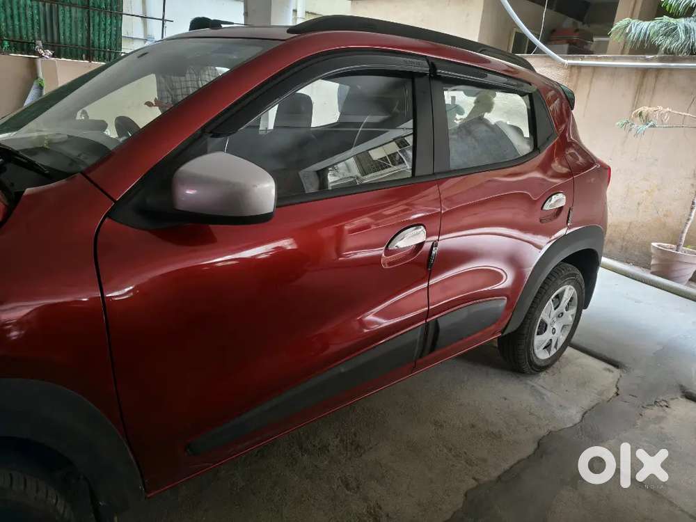 “2022 Kwid Rxt Amt  1440 Km  Single Owner  Like New”