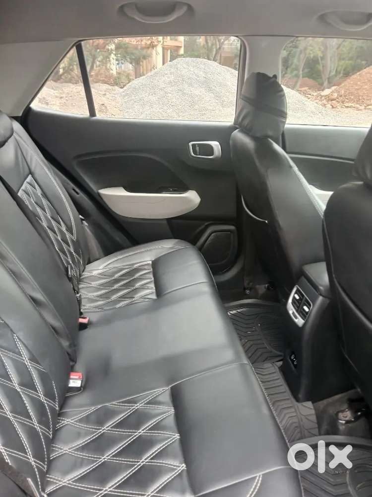 Hyundai Venue S Petrol 2023