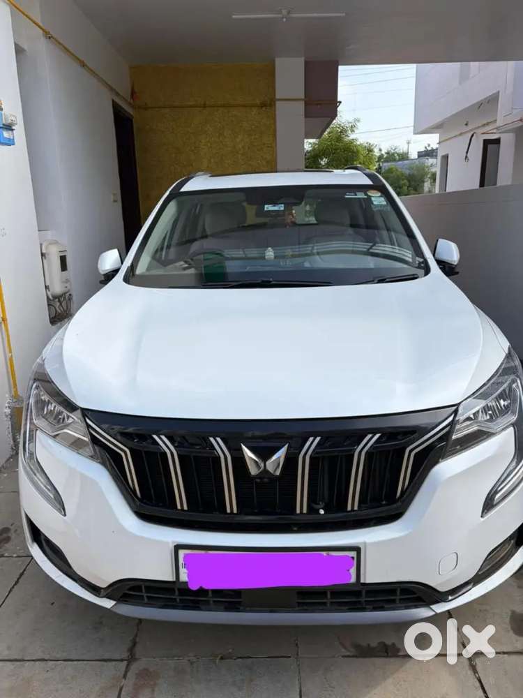 Mahindra Xuv700 Ax7 2025