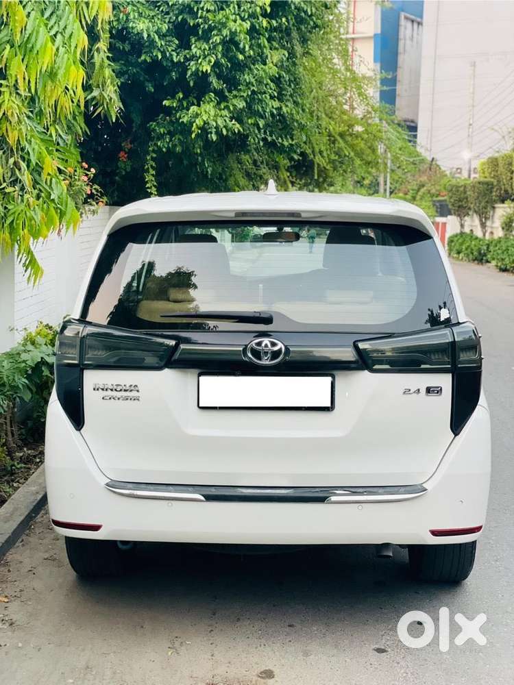 Toyota Innova Crysta [2020-ongoing] 2.4 Gx At 7 Str, 2020, Diesel