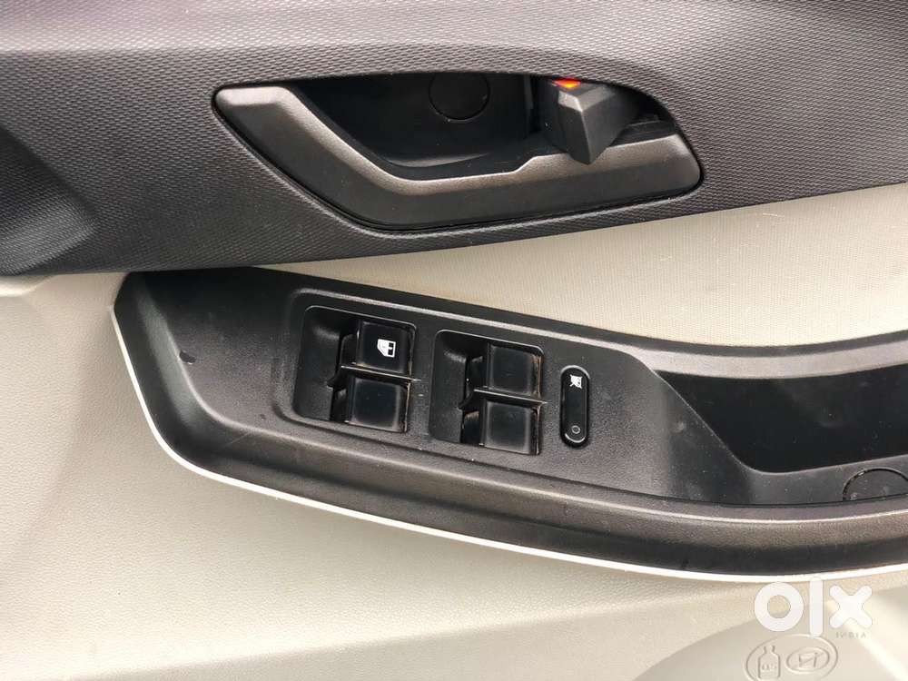 Tata Tiago 1.2 Revotron Xt (o), 2022, Petrol