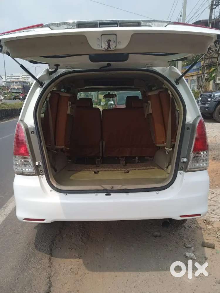 Toyota Innova 2007 Diesel Well Maintained