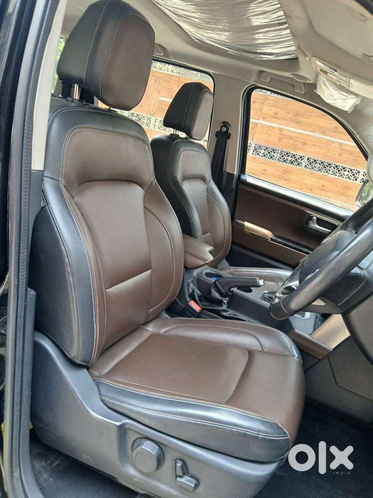 Mahindra Scorpio-n 2.0 Z8 L Petrol At 7 Str, 2022, Petrol