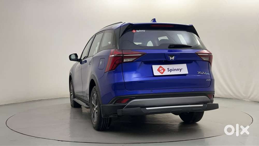 Mahindra Xuv700 2.0 Ax 5 Petrol At Str, 2023, Petrol