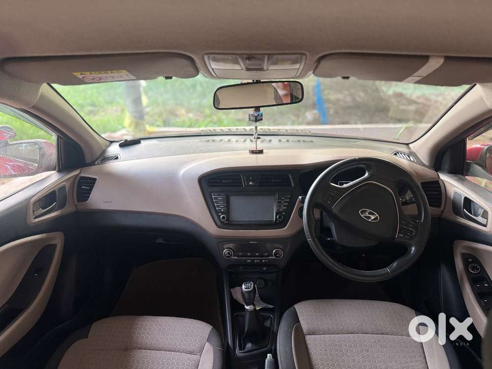 2018 I20 Asta O Full Option Only Low Km..