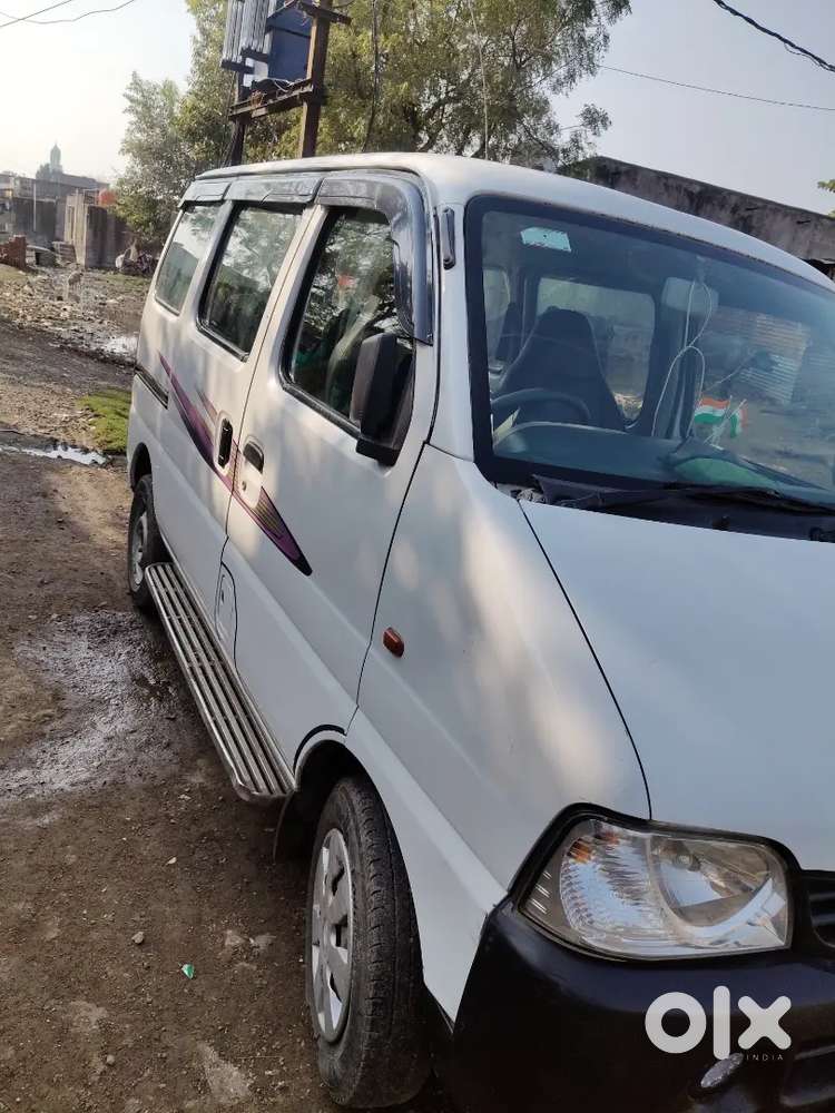 Maruti Suzuki Eeco Smiles 2015