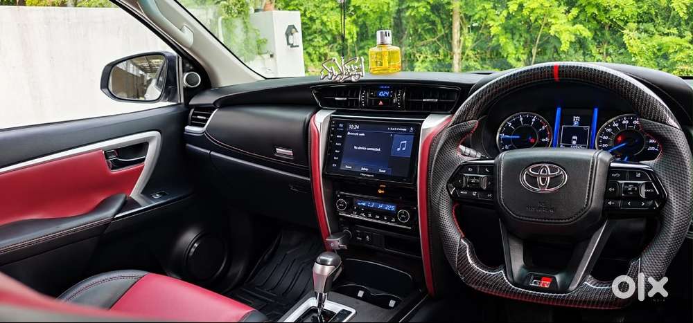 Toyota Fortuner (converted To Legender )2017