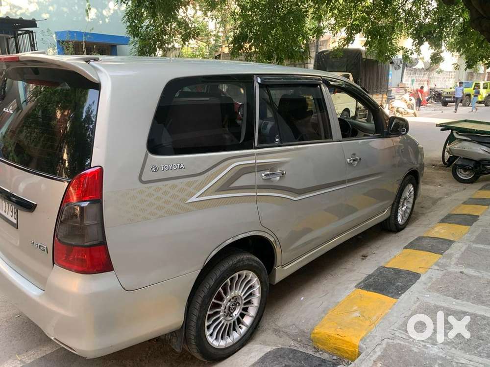 Toyota Innova Diesel 2012 Year