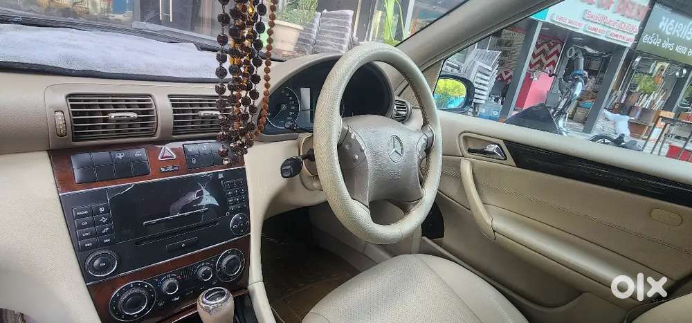 Mercedes-benz C-class 2007 Petrol 55000 Km Driven