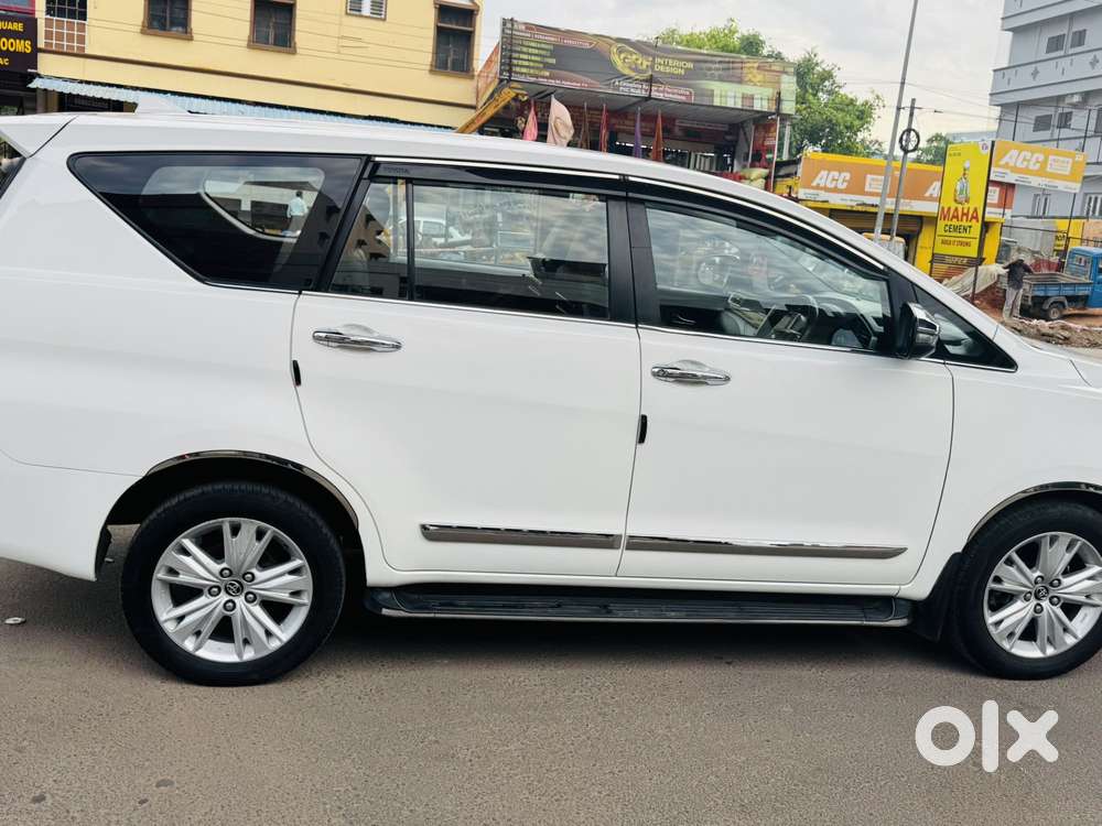 Toyota Innova Crysta 2.8 Zx At, 2018, Diesel