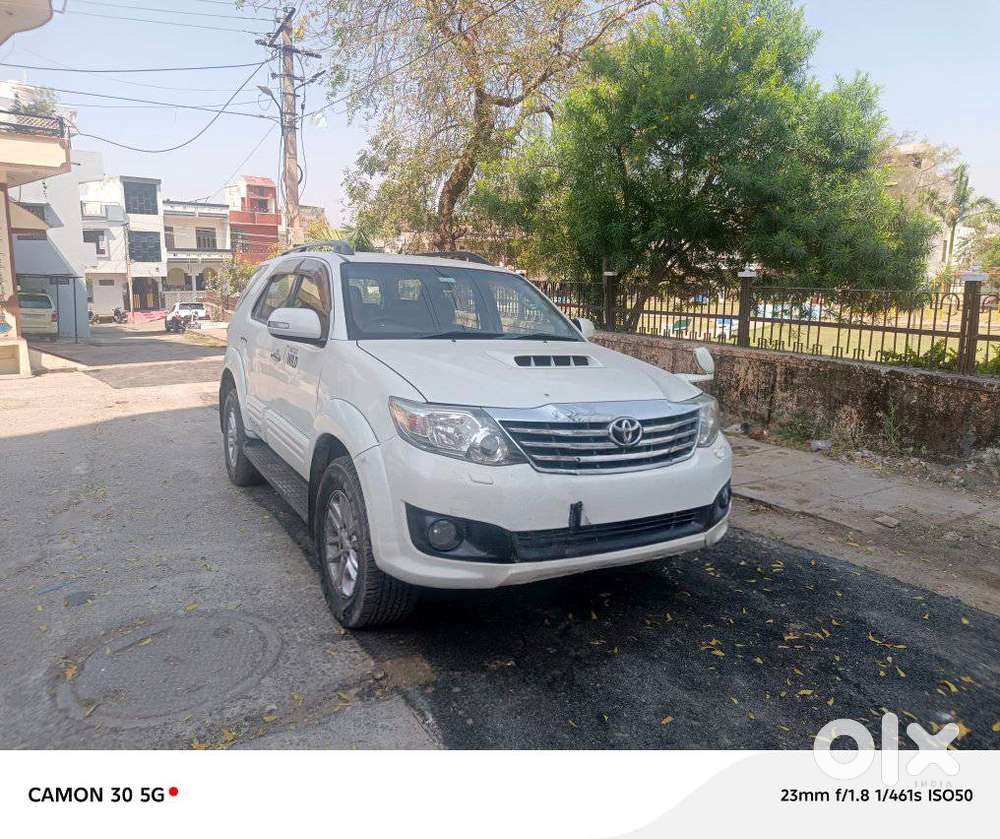 Toyota Fortuner 3.0 4x2 Automatic, 2014, Diesel
