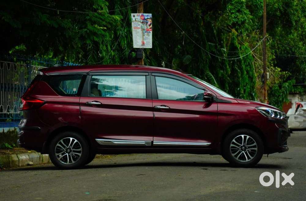 Maruti Suzuki Ertiga 1.5 Zxi Plus Shvs, 2022, Petrol