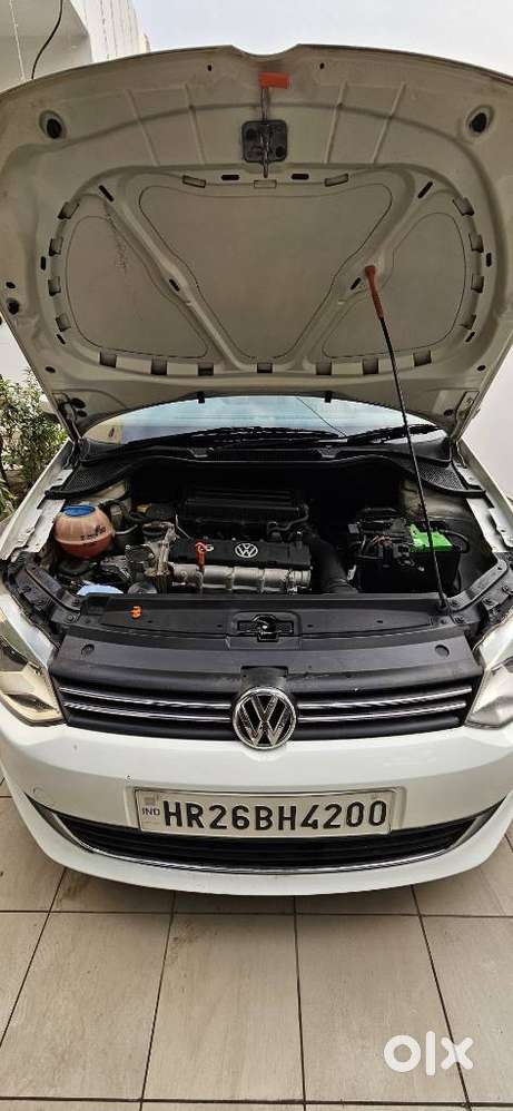Volkswagen Vento 1.5 Highline Plus At 16 Alloy, 2011, Petrol