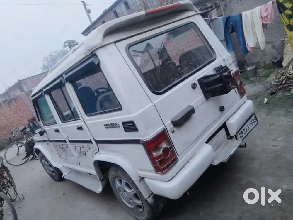 Mahindra Bolero Neo 2012
