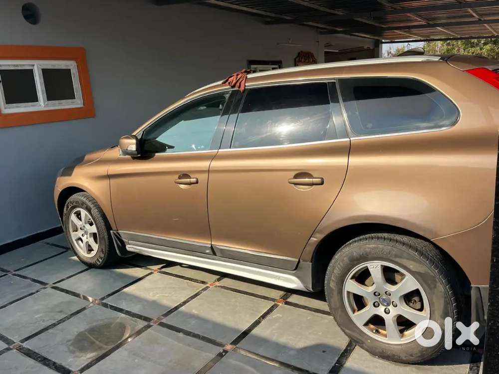 2012 Model Xc60 D4 Automatic Diesel  Reading 148000 Good Condition