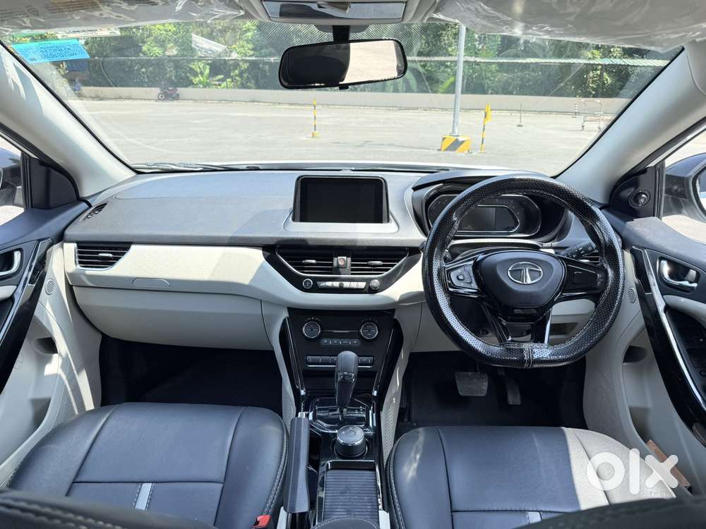 Tata Nexon Amt Xza Plus, 2020, Petrol