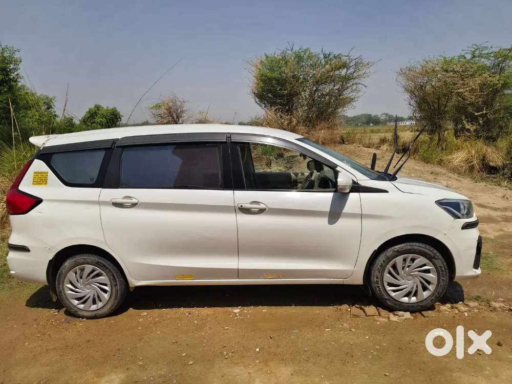 Maruti Ertiga Tour M Cng (2022)