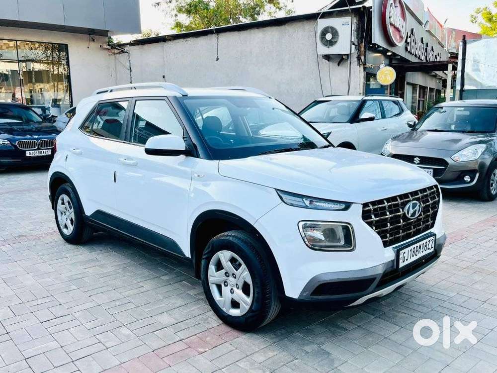 Hyundai Venue S, 2020, Cng & Hybrids