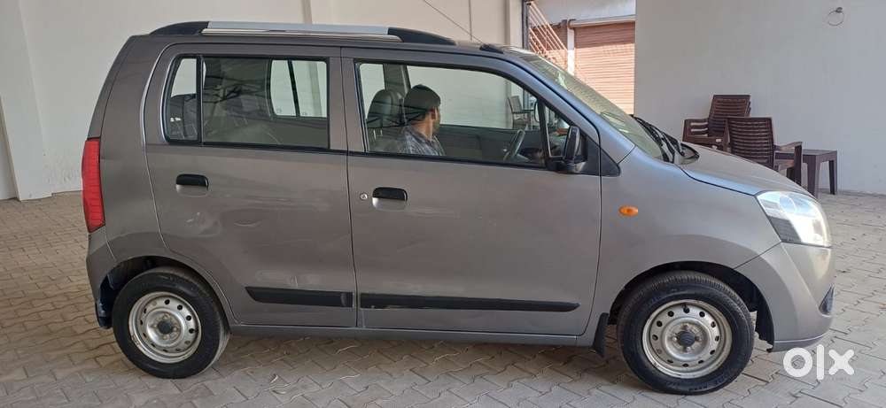 Maruti Suzuki Wagon R Lxi, 2012, Petrol