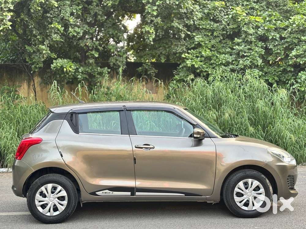 Maruti Suzuki Swift Vxi Ags, 2020, Petrol