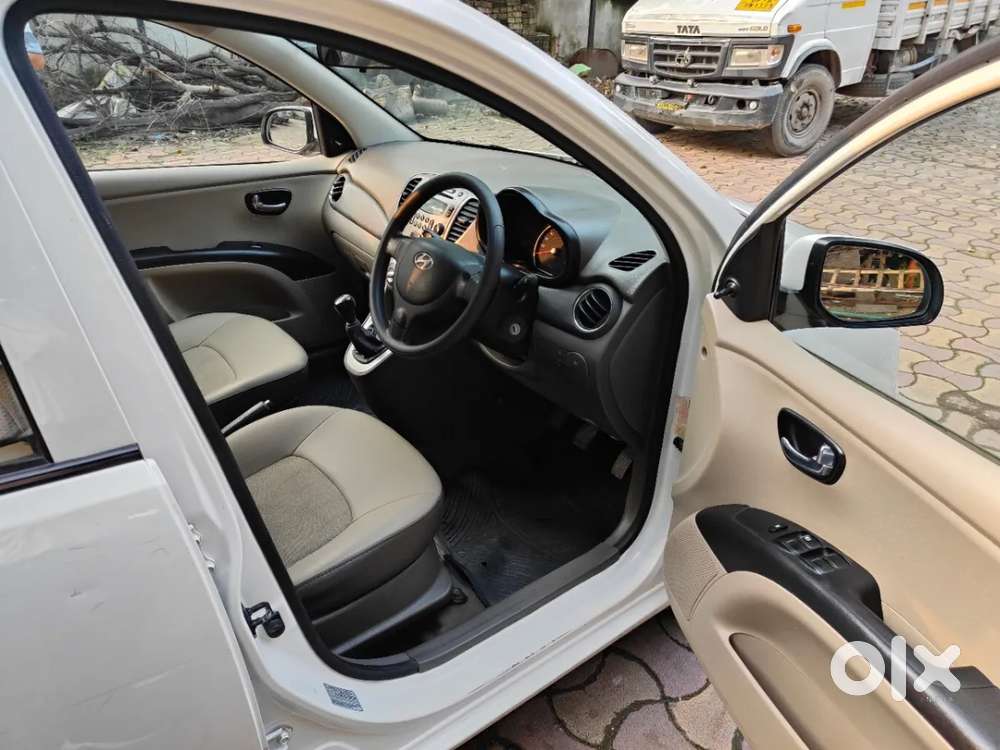 Hyundai I10 Sportz 1.1 Irde2, 2015, Petrol